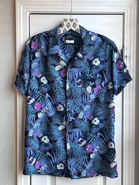 Disney Mickey Mouse Blue Hawaiian Tropical Palm Button Down Shirt Men’s Size S